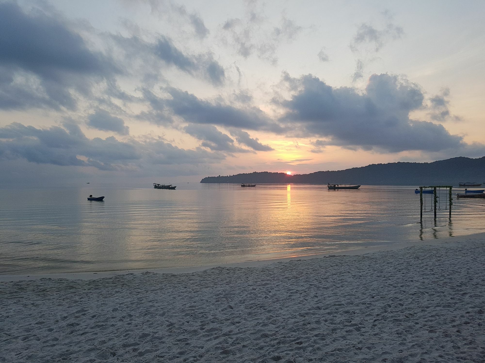 高龙撒冷岛竹子果酱旅馆别墅 外观 照片